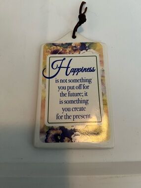Inspirational 'Happiness' Hanging Plaque - Floral Design